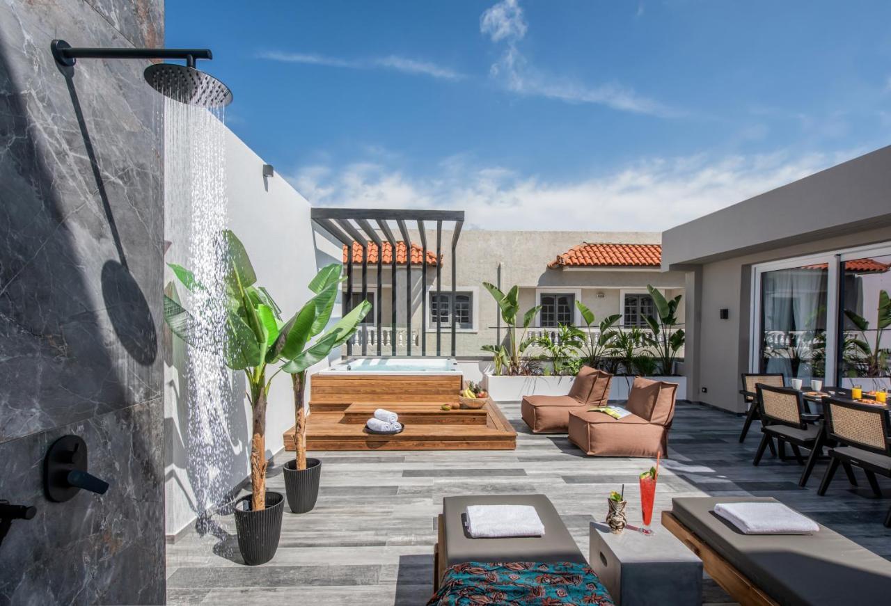 הרסוניסוס Maison Aqua Suite With Private Mini Pool Jacuzzi מראה חיצוני תמונה