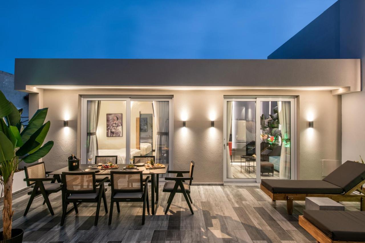 הרסוניסוס Maison Aqua Suite With Private Mini Pool Jacuzzi מראה חיצוני תמונה