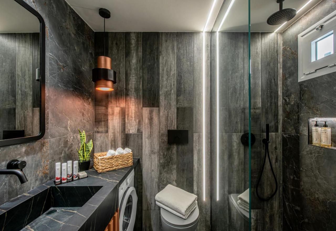 הרסוניסוס Maison Aqua Suite With Private Mini Pool Jacuzzi מראה חיצוני תמונה