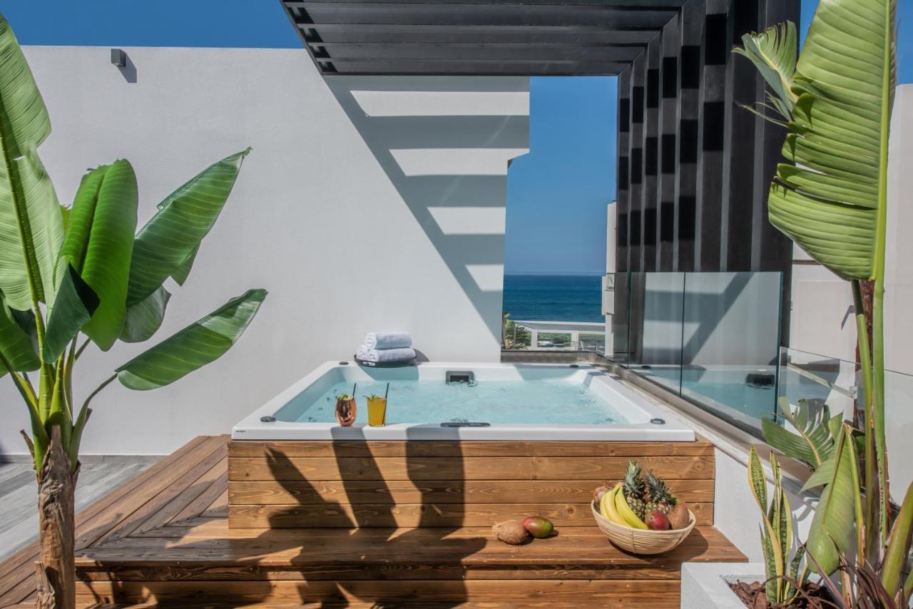 הרסוניסוס Maison Aqua Suite With Private Mini Pool Jacuzzi מראה חיצוני תמונה